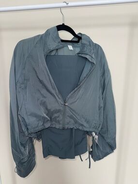 Lightweight Women's Windbreaker Jacket - Slate Gray